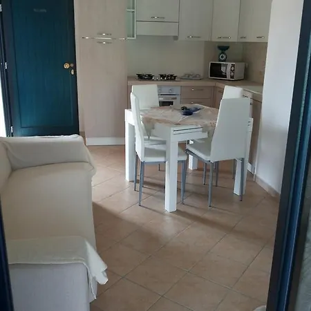 Castelsardo Con Piscina 아파트 *