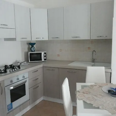 Isola Rossa Apartment